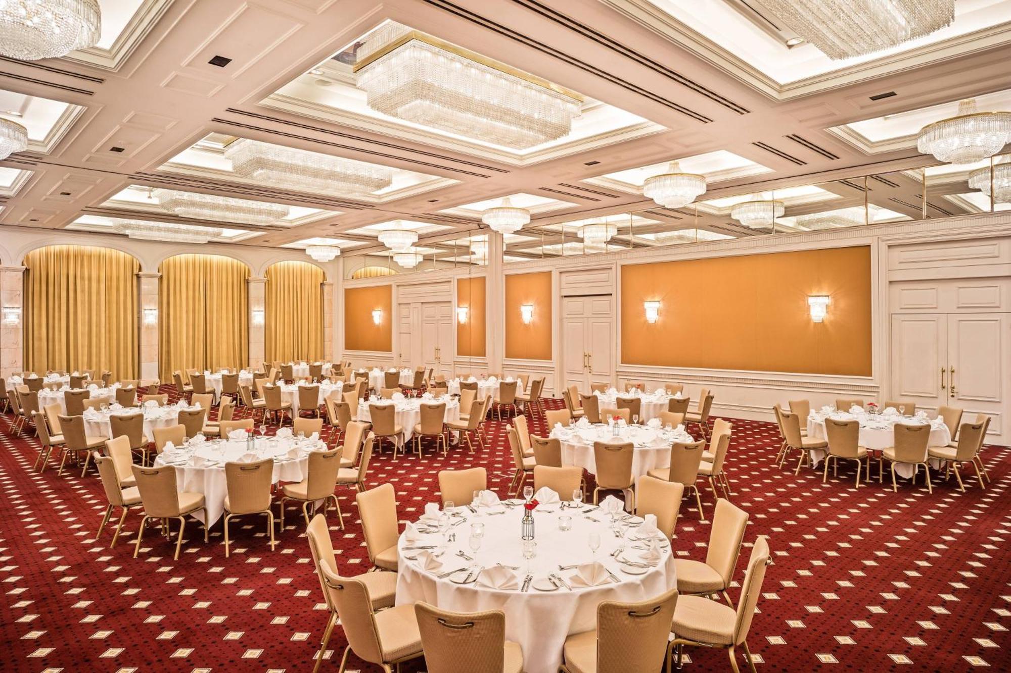 Le Meridien Hotel